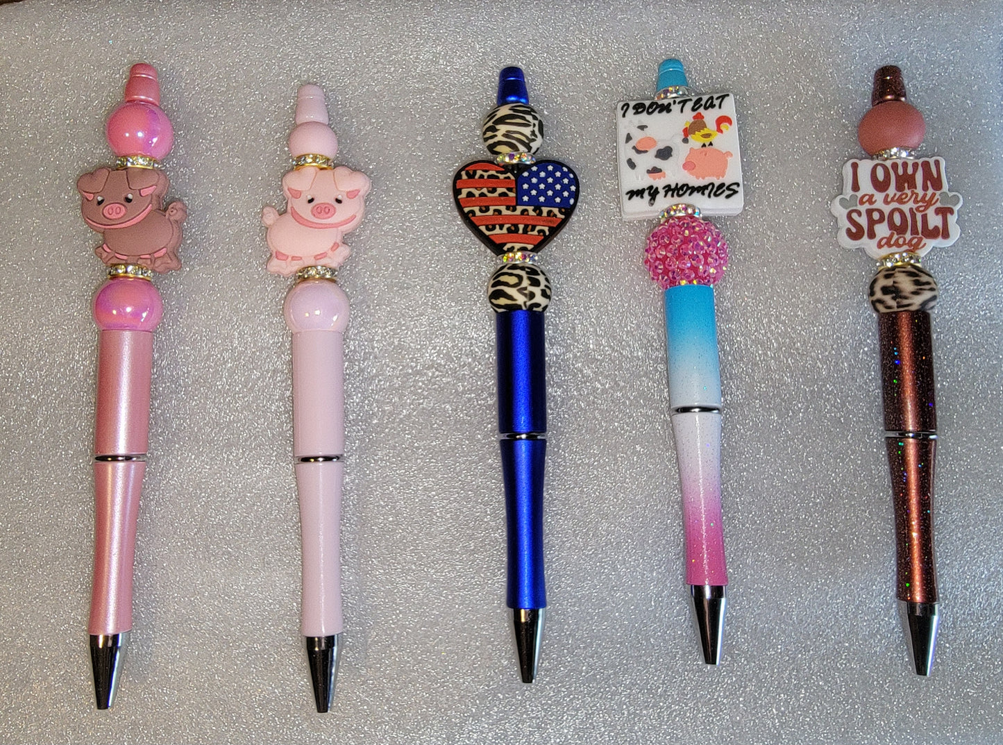 Piggy & more beaded pens